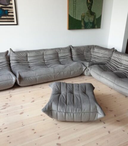 grey-velvet-togo-living-room-set-by-michel-ducaroy-for-ligne-roset-1979-set-of-5-1.jpg