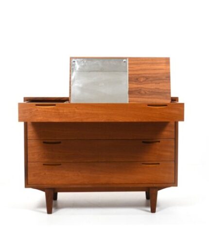 vanity-dresser-in-teak-by-ib-kofod-larsen-for-brande-mobelindustri-1960s-2.jpg